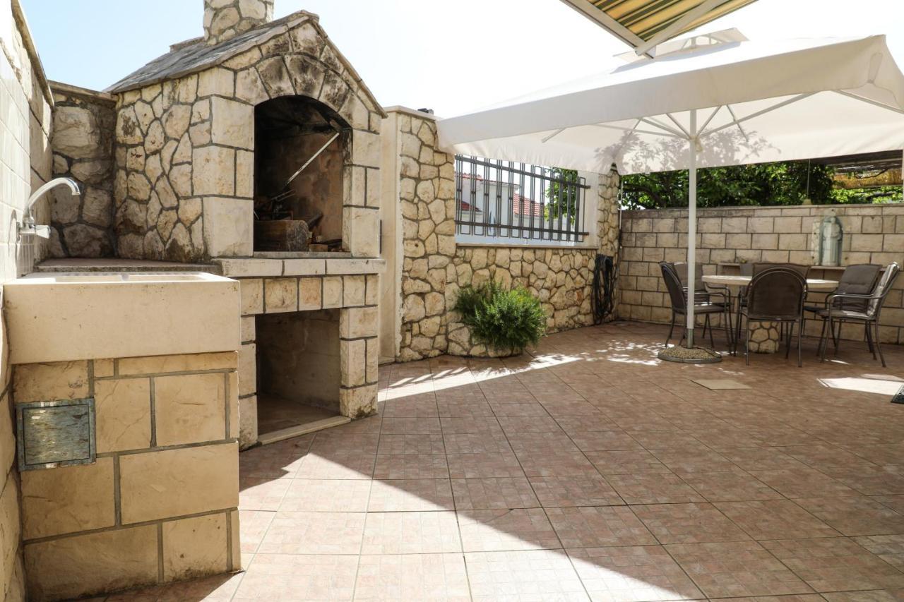 Adria Apartment フヴァル エクステリア 写真