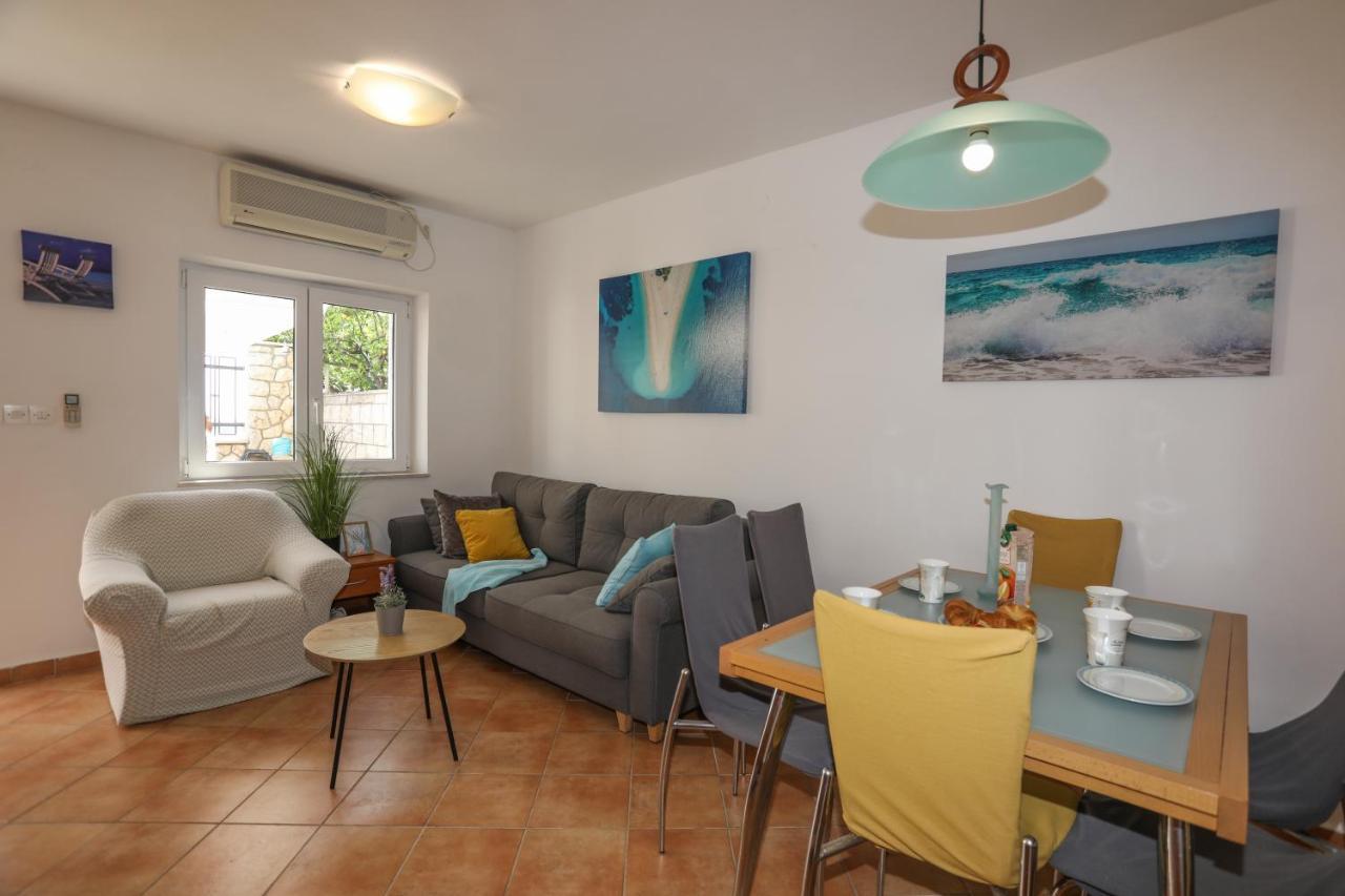 Adria Apartment フヴァル エクステリア 写真